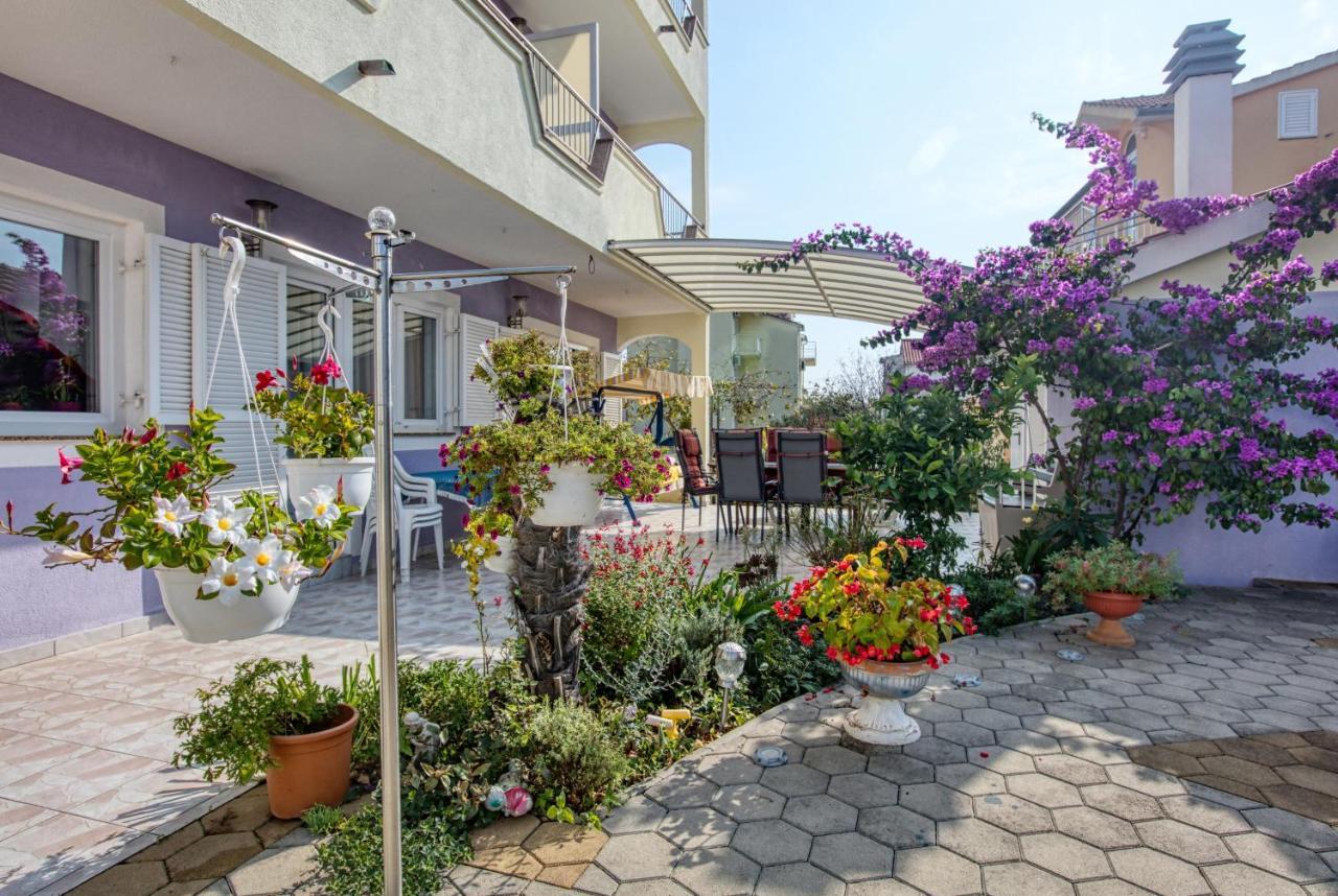 Apartments With A Parking Space Vodice - 6178 Exterior foto