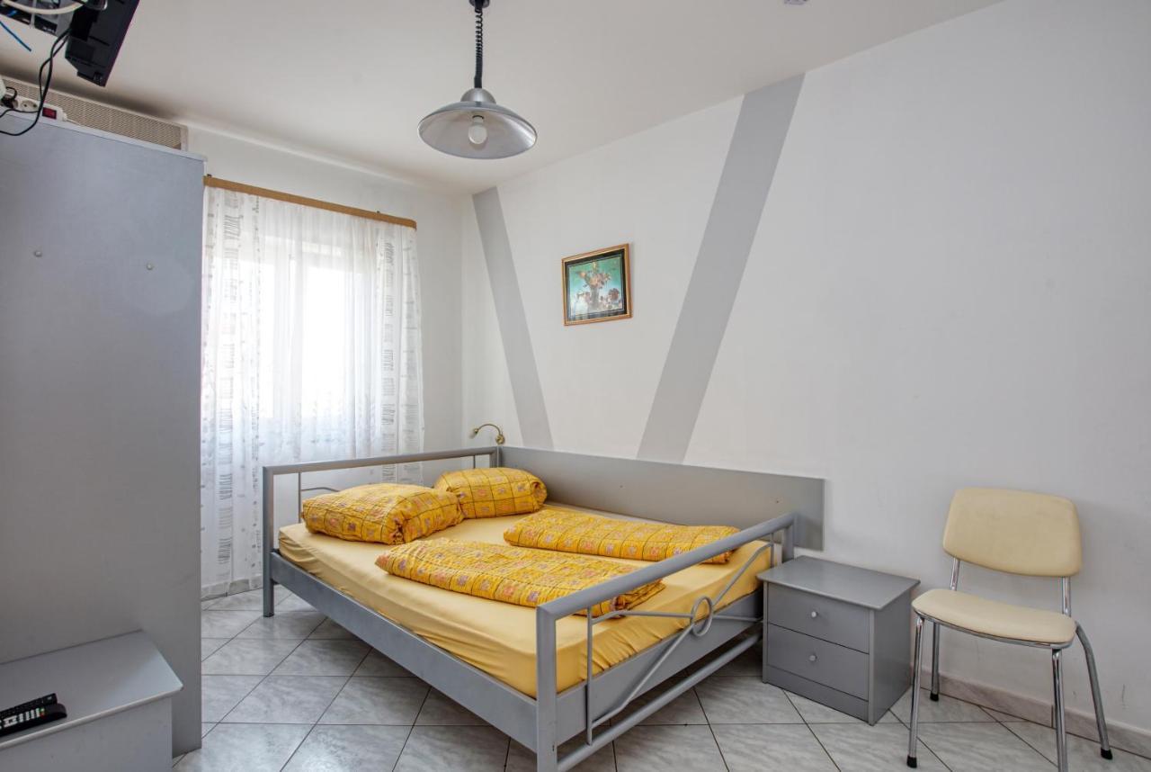 Apartments With A Parking Space Vodice - 6178 Exterior foto