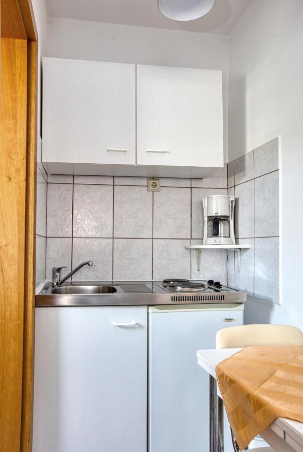 Apartments With A Parking Space Vodice - 6178 Exterior foto