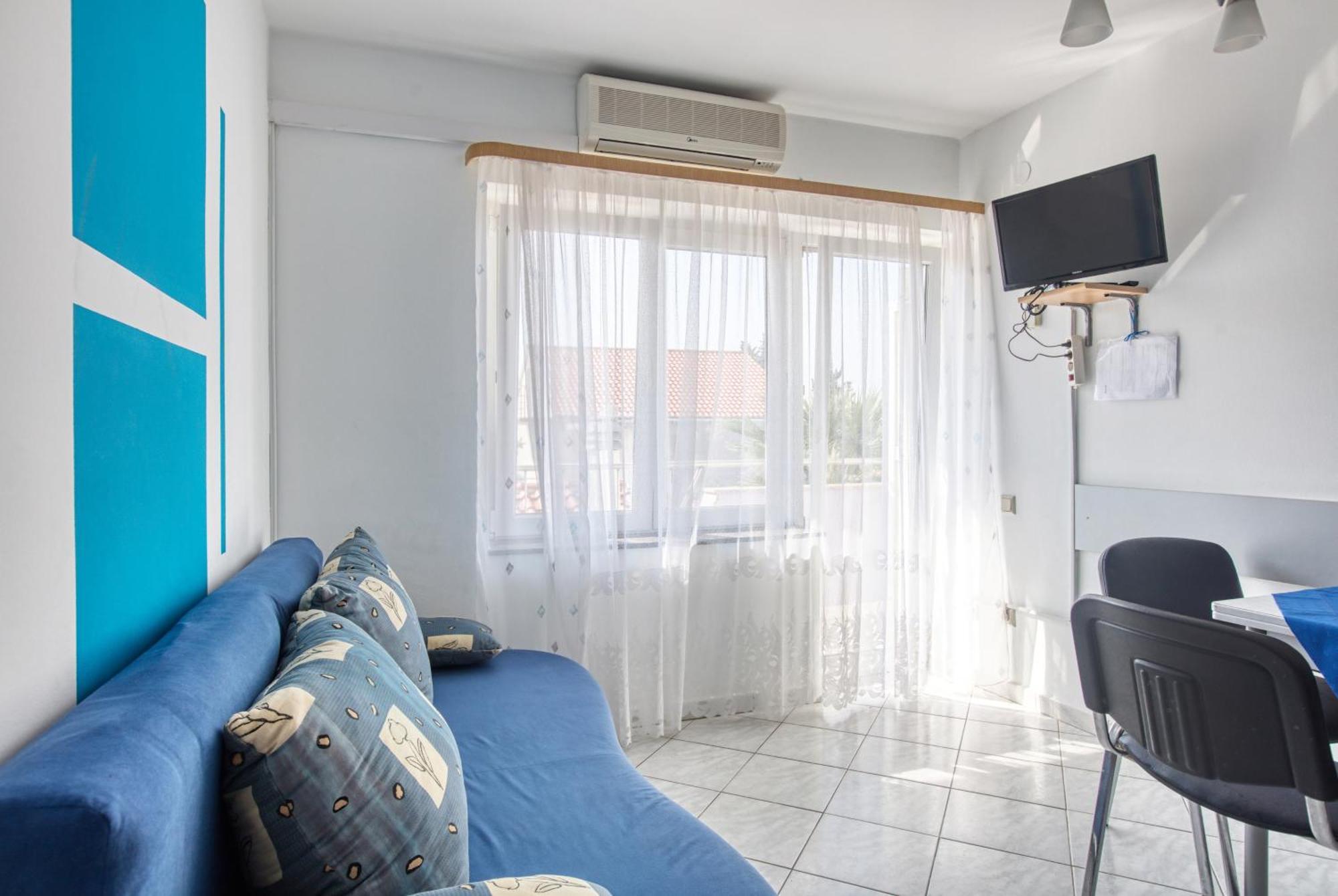 Apartments With A Parking Space Vodice - 6178 Quarto foto