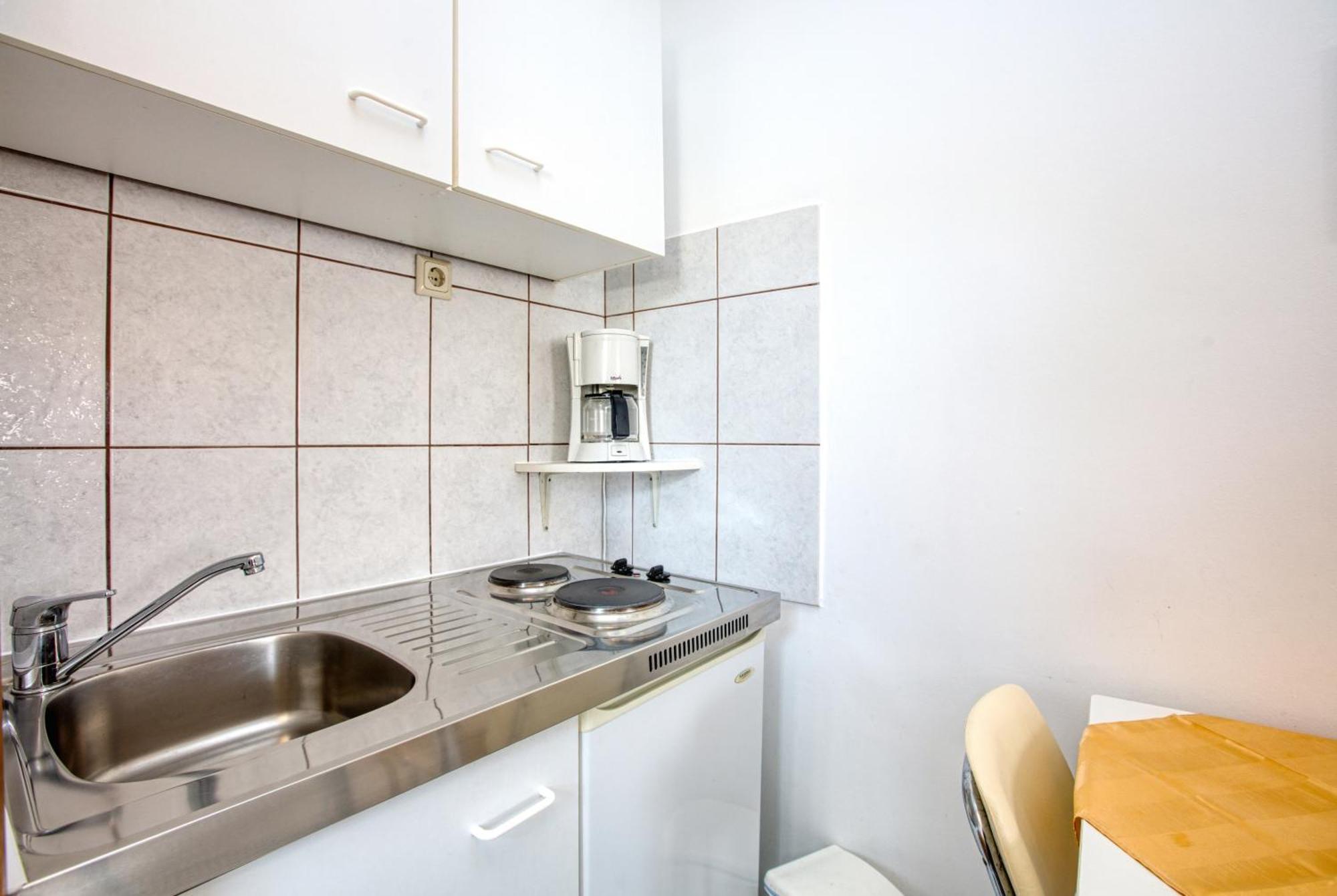 Apartments With A Parking Space Vodice - 6178 Quarto foto