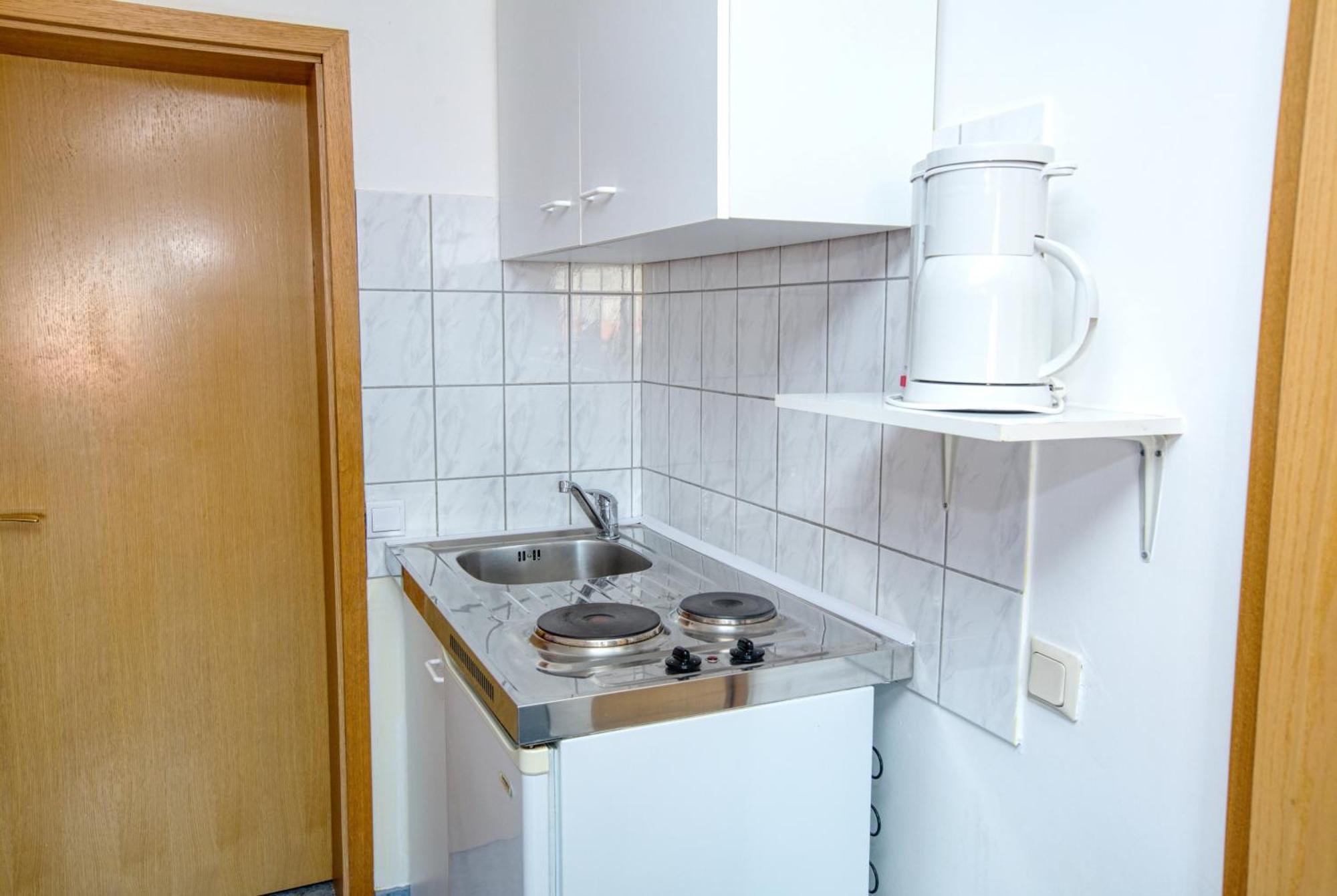 Apartments With A Parking Space Vodice - 6178 Quarto foto